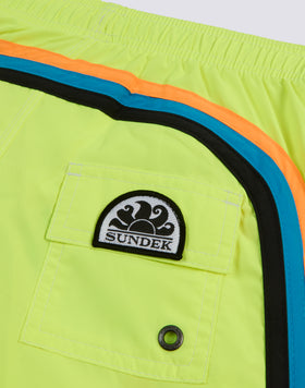 BAÑADOR CORTO CINTURA ELÁSTICA POLIÉSTER RECICLADO REPREVE® FLUO