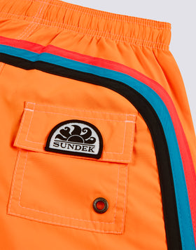 MAILLOT DE BAIN COURT À TAILLE ÉLASTIQUE EN POLYESTER RECYCLÉ FLUO REPREVE®