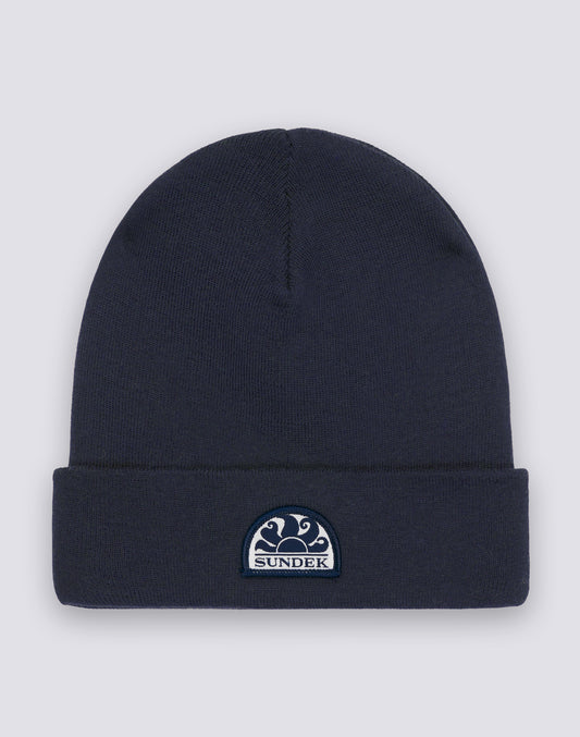 BEANIE WITH PATCH