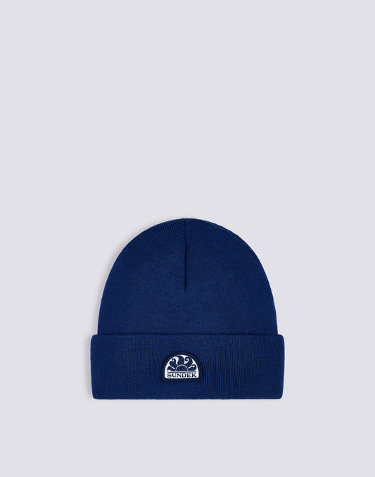 BEANIE WITH PATCH