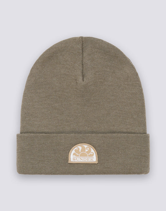 BONNET AVEC PATCH