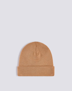 BEANIE WITH PATCH