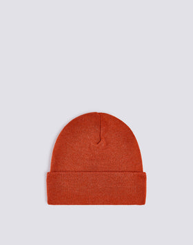 BEANIE WITH PATCH