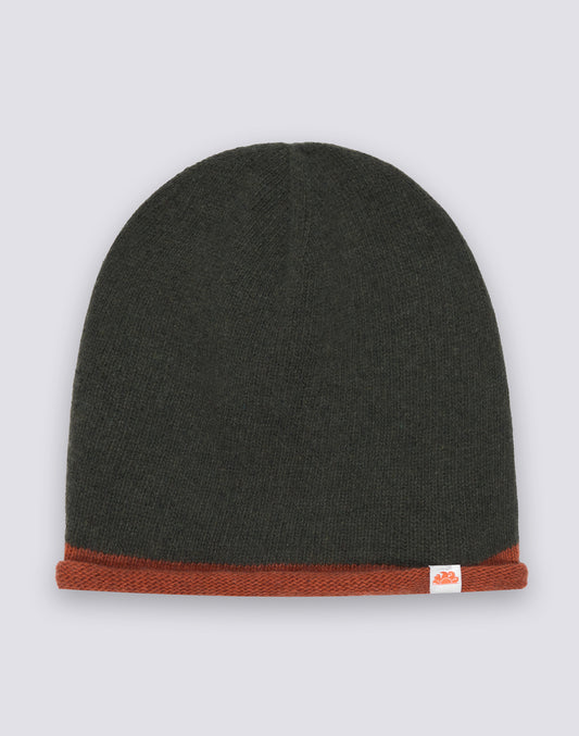 BONNET DE COULEUR CONTRASTÉE