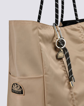 GRAND SAC AVEC VOLANTS SUR LES CÔTÉS