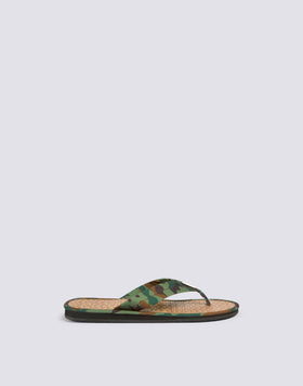 CAMOU FLIP FLOPS