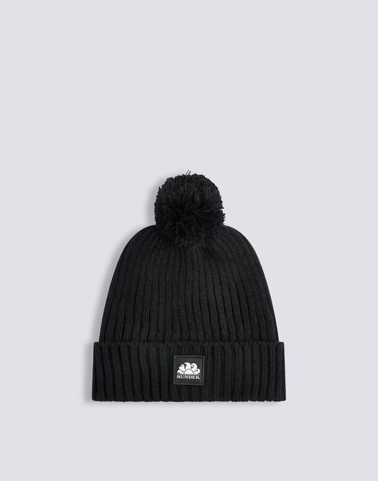 BONNET AVEC POM POM