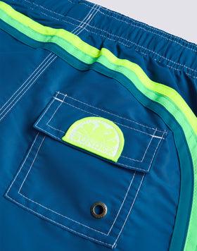 BAÑADOR NIÑO CORTO CON CINTURA ELÁSTICA ICONIC TAFFETA