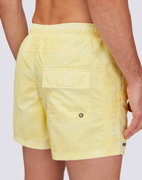 TRAJE DE BAÑO CORTO ICONIC DE TAFETÁN CON CINTURA ELÁSTICA GOLDENWAVE TINTE UNIDO