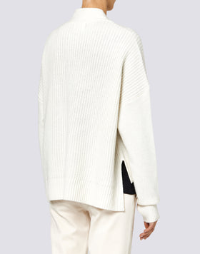 KNITTED CARDIGAN