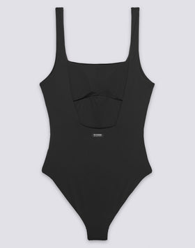 CHINE - MAILLOT DE BAIN ENTIER POUR FEMME AVEC ENCOLURE CARRÉE ET DÉCOLLETÉ PROFOND DANS LE DOS
