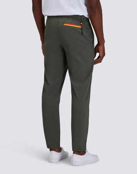 PANTALÓN SEMIELÁSTICO DE TEJIDO DE SECADO RÁPIDO