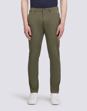 PANTALONES CHINOS DE SARGA ELÁSTICA