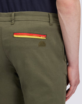PANTALONES CHINOS DE SARGA ELÁSTICA