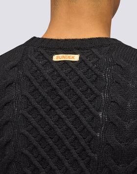 PULL HOMME À COL RAS DU COU AVEC TORSADES EN LAINE MÉRINOS ET CACHEMIRE