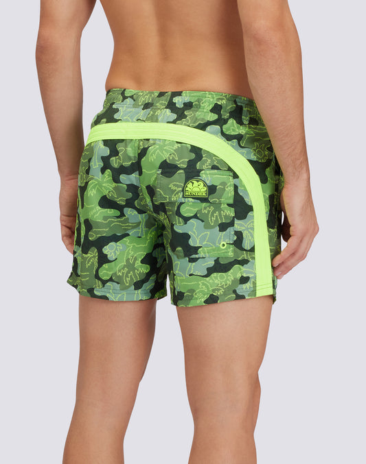 REPREVE® TRAJE DE BAÑO CORTO CON CINTURA ELÁSTICA Y INSIDE PALM ESTAMPADO