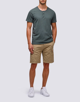 T-SHIRT AVEC BOUTONS