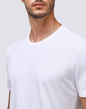 T-SHIRT À COL ROND TEINT EN PIÈCE