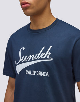 CAMISETA CON INSCRIPCIÓN SUNDEK 
