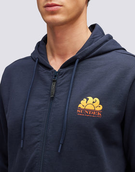 FELPA IN COTONE CON CAPPUCCIO E LOGO SFUMATO SUL RETRO