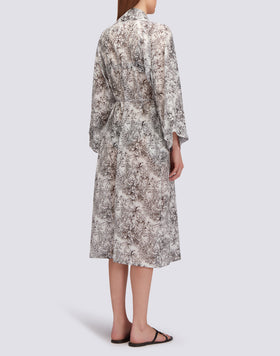ROBE KIMONO LONGUE IMPRIMÉE FLEUR DE JOIE