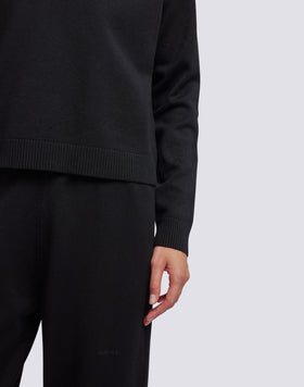 KNITTED CREW-NECK SWEATSHIRT