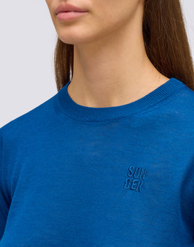 PULL EN LAINE À COL RAS DU COU ET MANCHES ÉTROITES POUR FEMME