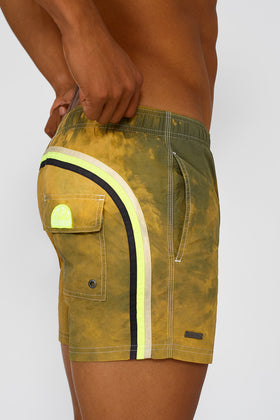 STONE WASH SHORT SWIM SHORTS WITH AN ELASTICATED WAISTBAND