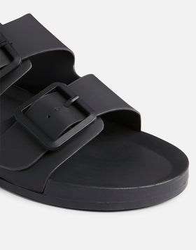 ERGONOMIC SANDAL WITH BUCKLE